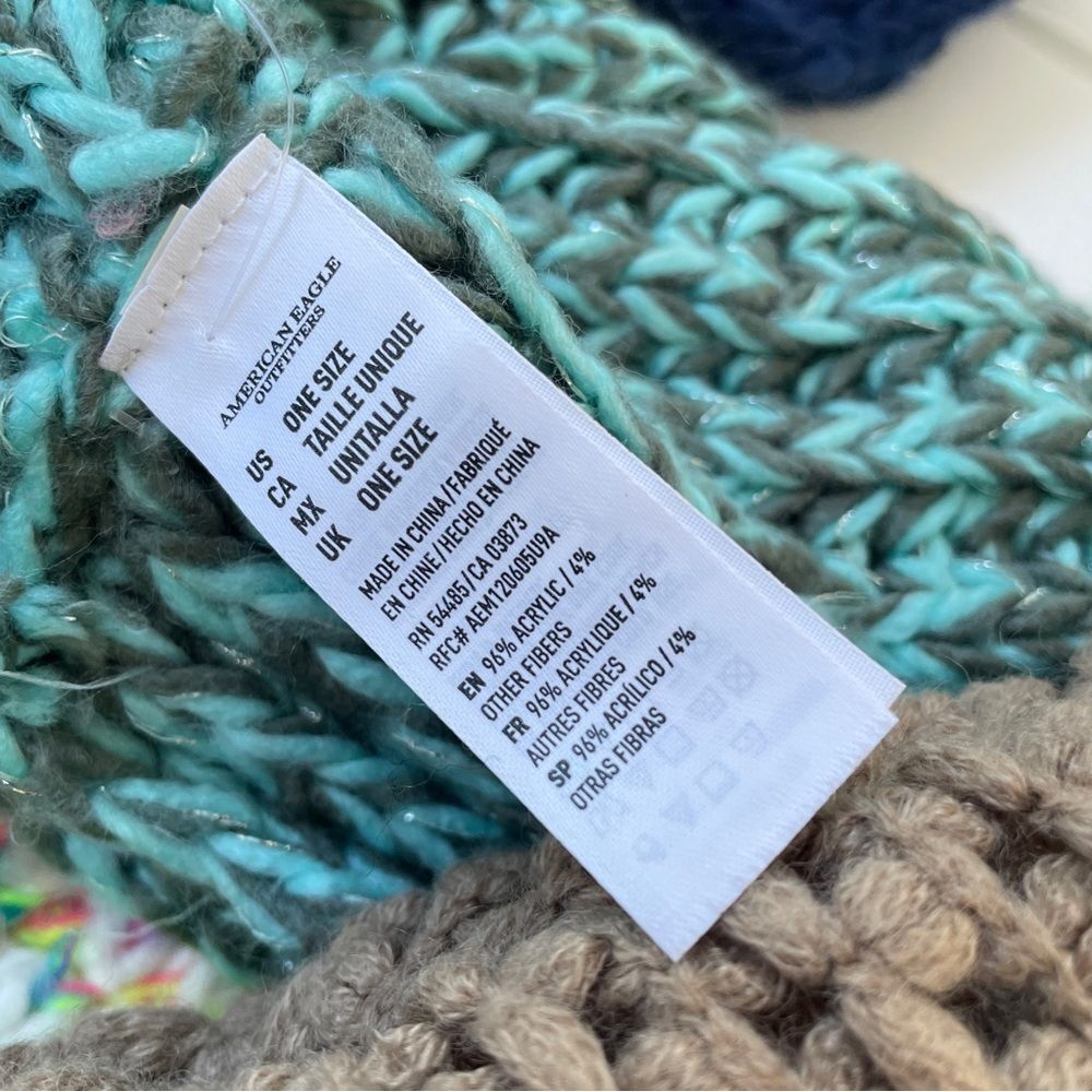 Lot of 10 Knit Infinity Scarfs Aeropostale, American Eagle, Eyeful READ Descript - Picture 8 of 12